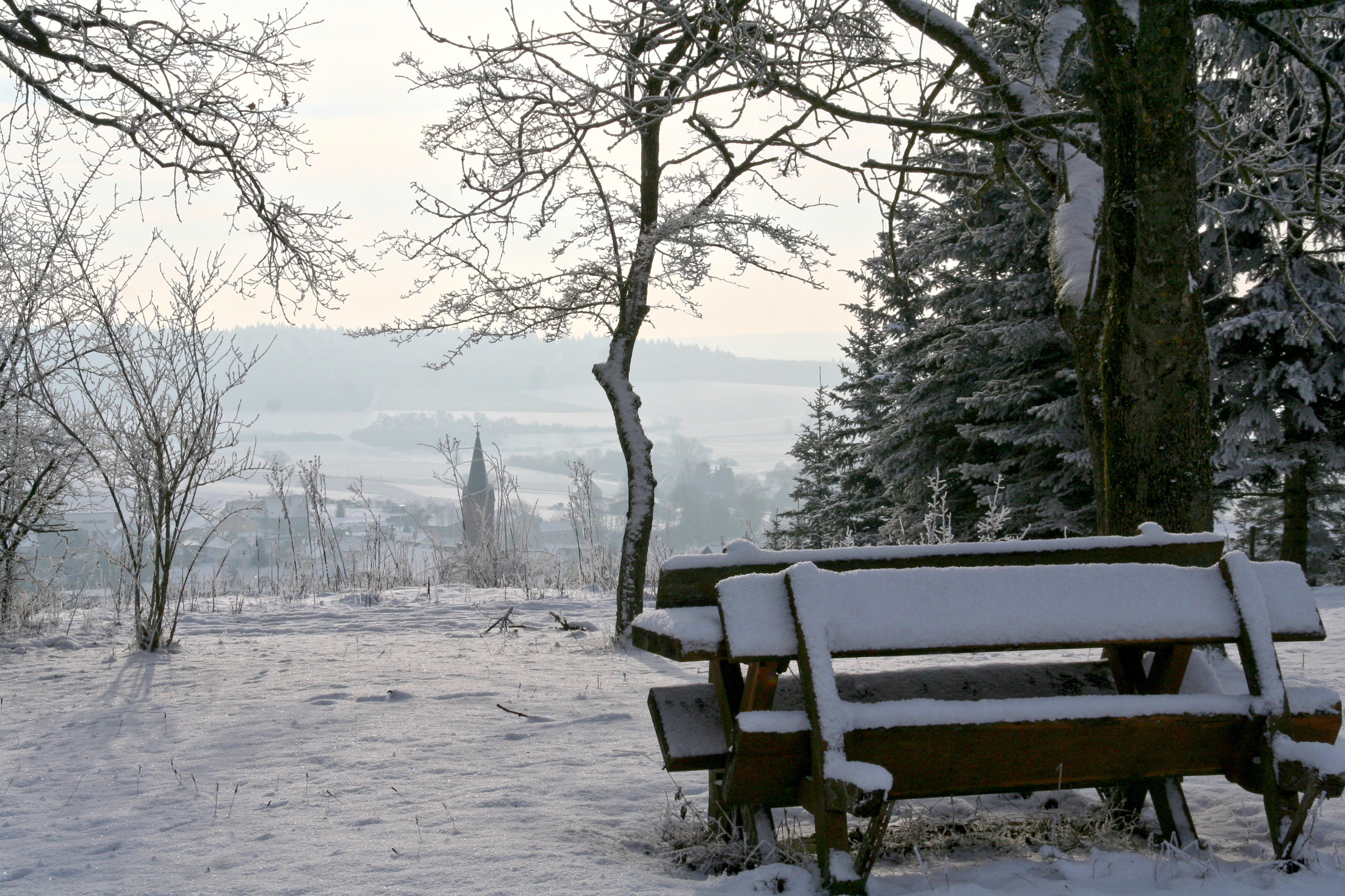 Leider haben wir keinen Alternativtext zu diesem Bild, aber wir arbeiten daran.