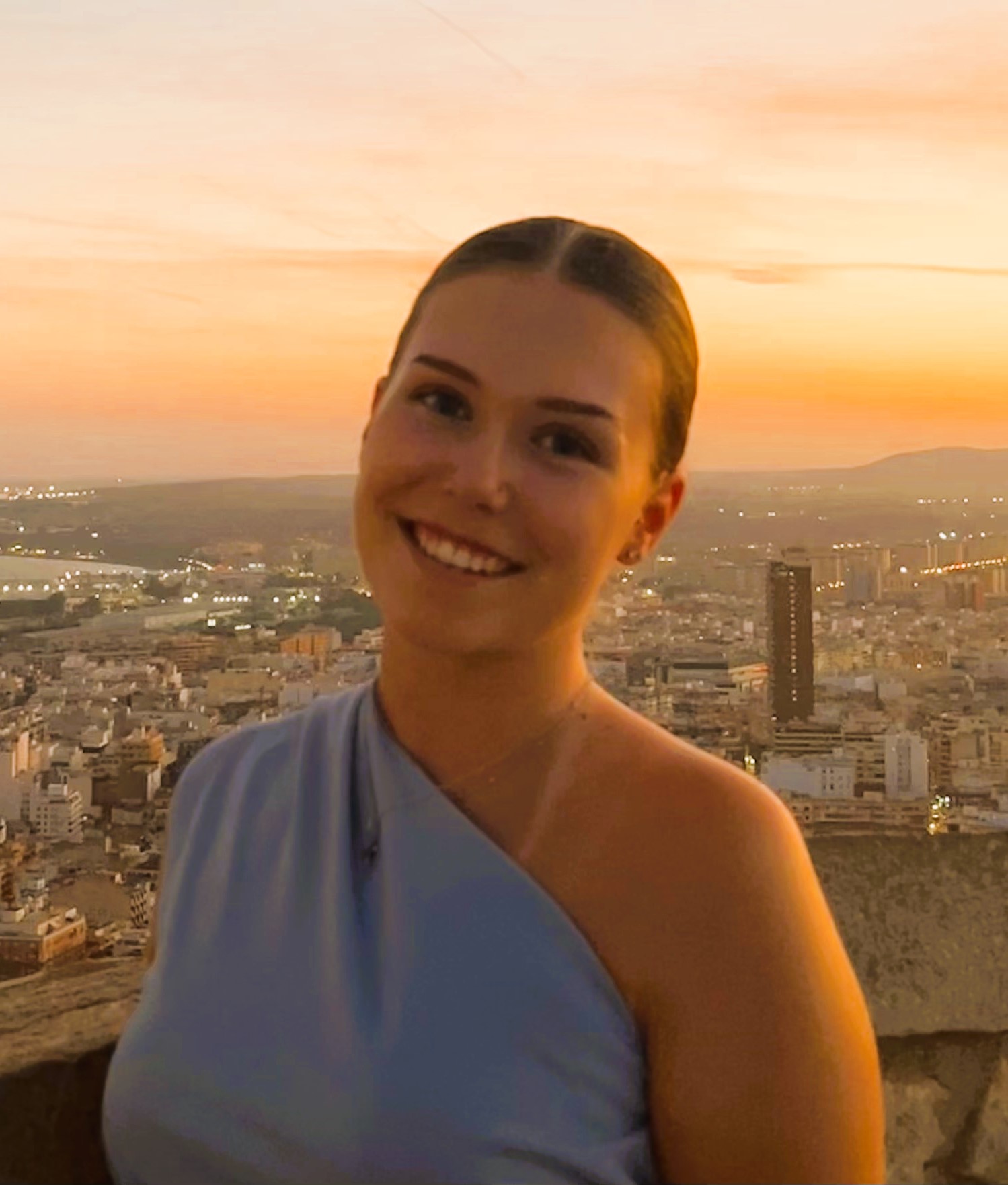 Elisa Väth Berufspraktikantin Leider haben wir keinen Alternativtext zu diesem Bild, aber wir arbeiten daran.